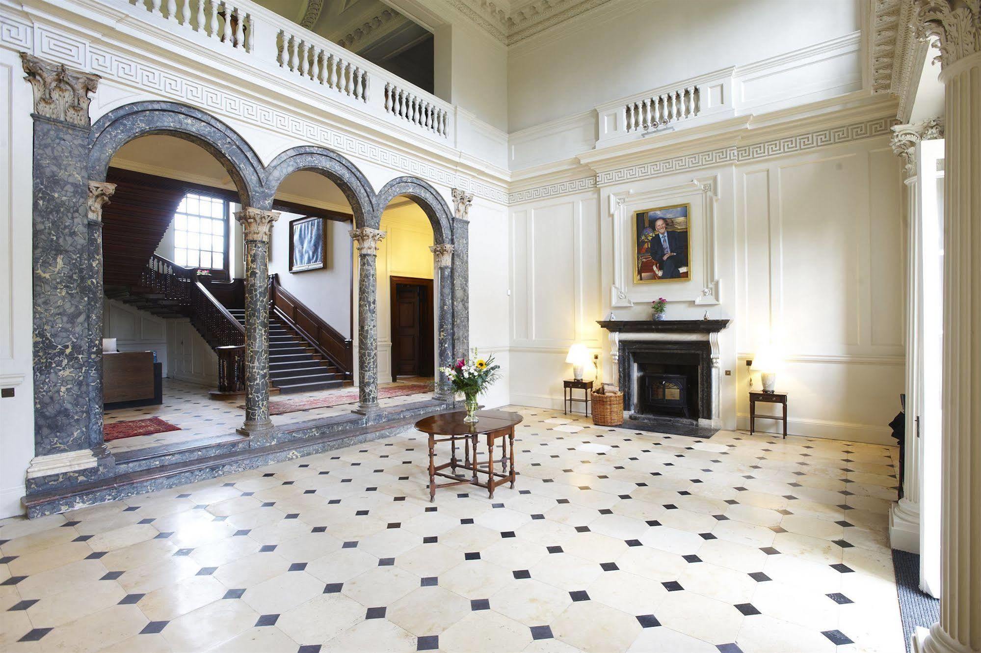 Chicheley Hall Exterior photo